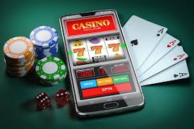 Casino Royale Watch Online in the UK 1673586375